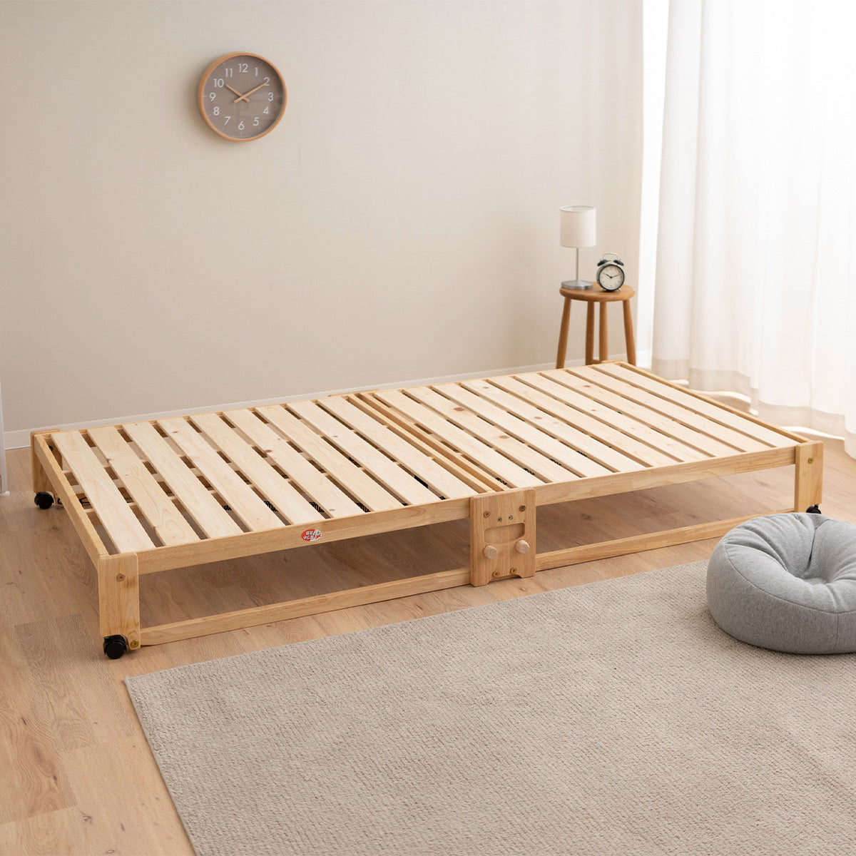 ヒノキの折りたたみベッド ワイドシングル ロータイプ │ 寝具・家具の