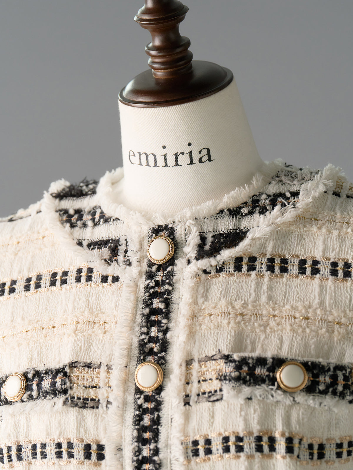 TR0126_3_1200x.jpg?v=1734057821