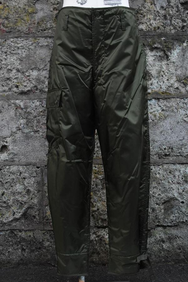 アメリカ海軍が実際に使用していた防寒性抜群のECWデッキパンツ