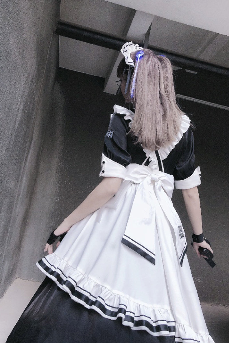 メイドのコスプレ みくる sp サイン スニーカー文庫 涼宮ハルヒの憂鬱