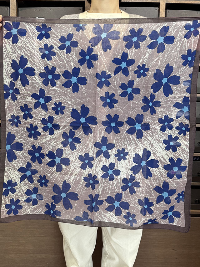 FLOWER] アンディ ウォホール アートな花柄 WARHOL *スクエア型