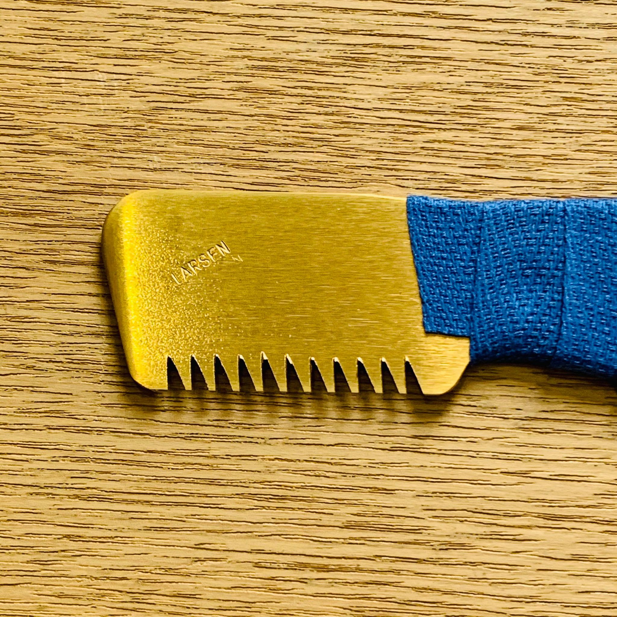 セール中 新品！LARSENのトリミングナイフ、ラーセン、テリア 新品
