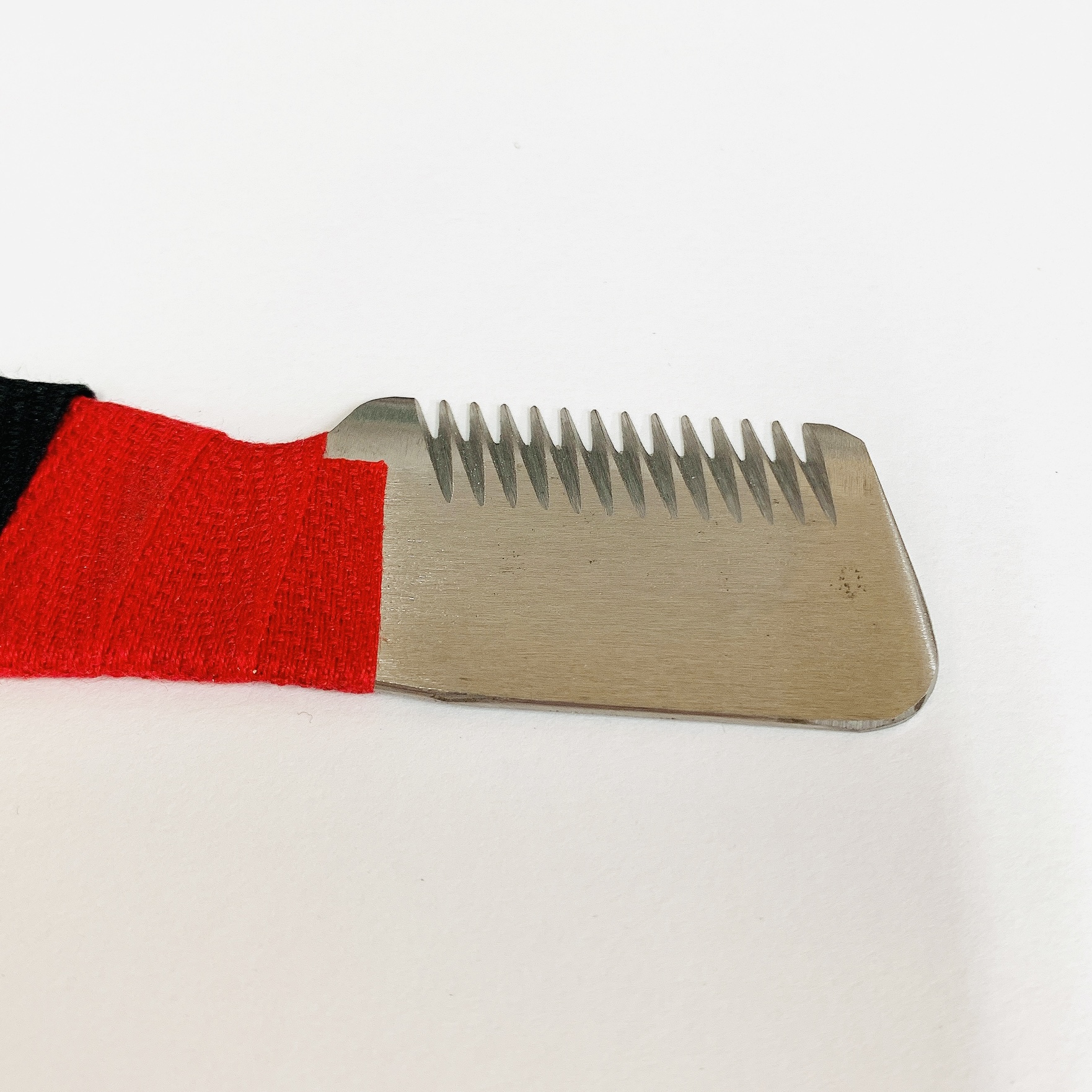 エリール / ラーセンナイフ(黒赤)粗中目シルバー 左用