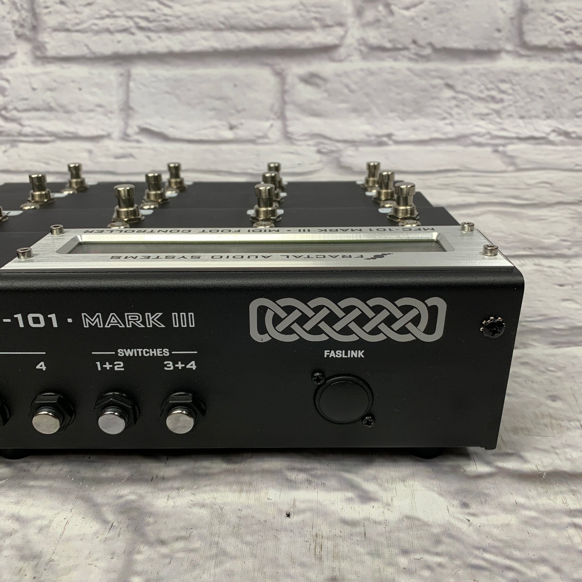 Fractal Audio Axe FX Ultra MFC-101 Mark III MIDI Foot Controller w