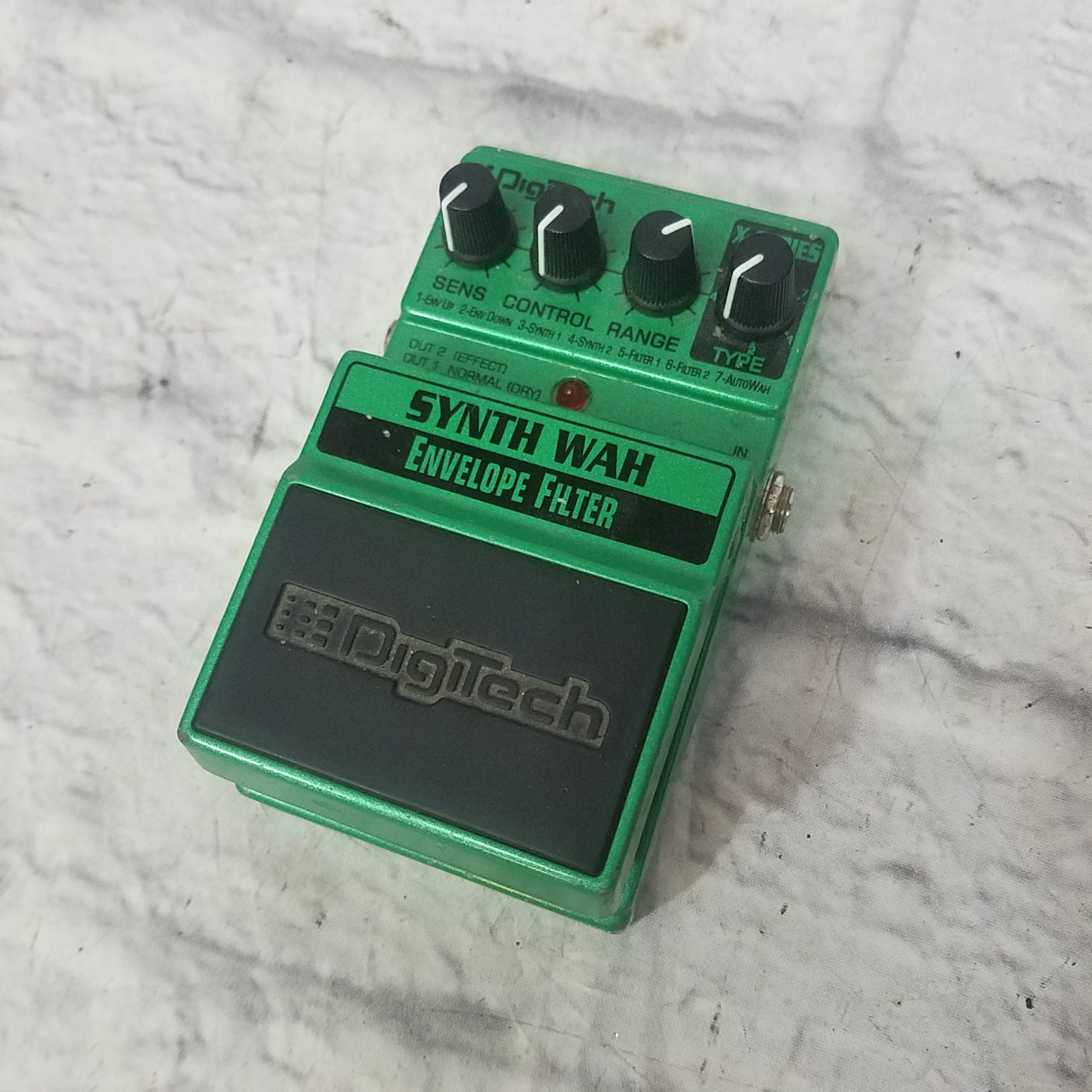 Digitech Synth Wah Envelope Filter - Evolution Music