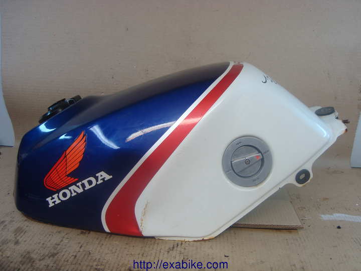 ホンダ VF750F タンク 青/白 ホンダ VF750F タンク 青/白 VF750F」の