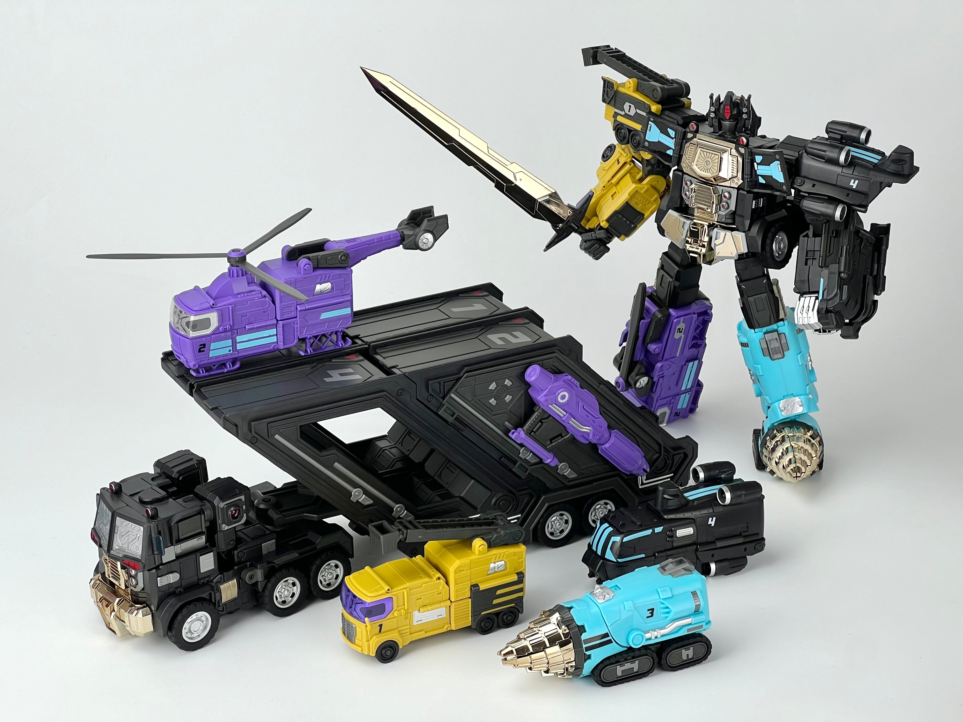 MB-18A OBSIDIAN COMMANDER (TFCON Baltimore 2024 EXCLUSIVE) – Fans