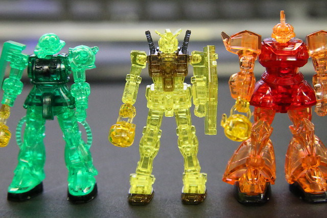 40周年記念でガンプラがオマケ！】ガンダムコラボのカップヌードル