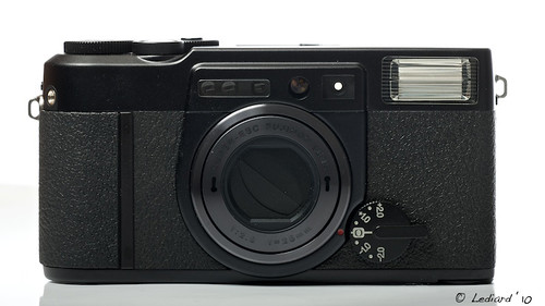 Fujifilm Klasse W - Camera-wiki.org - The free camera encyclopedia