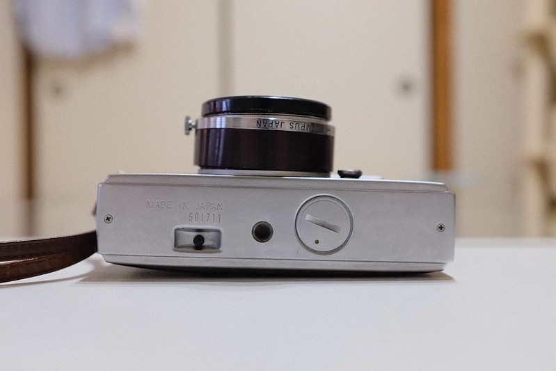 迷走は更なる深みへ！？ハーフサイズカメラPEN EEDを入手なのですっ