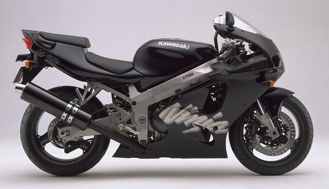 Kawasaki 750 ZX-7 R 1999 - Motorcycle specifications, reviews, photos