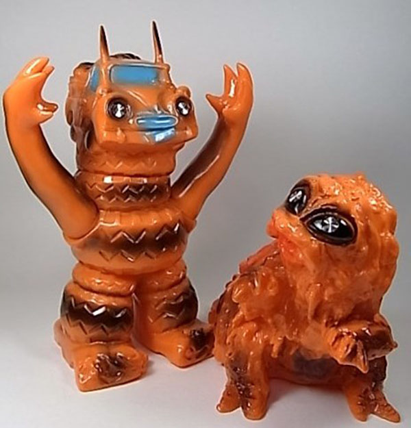 ターゲットアース 『スモゴン2号』 2体セット ソフビ IKB パチ怪獣