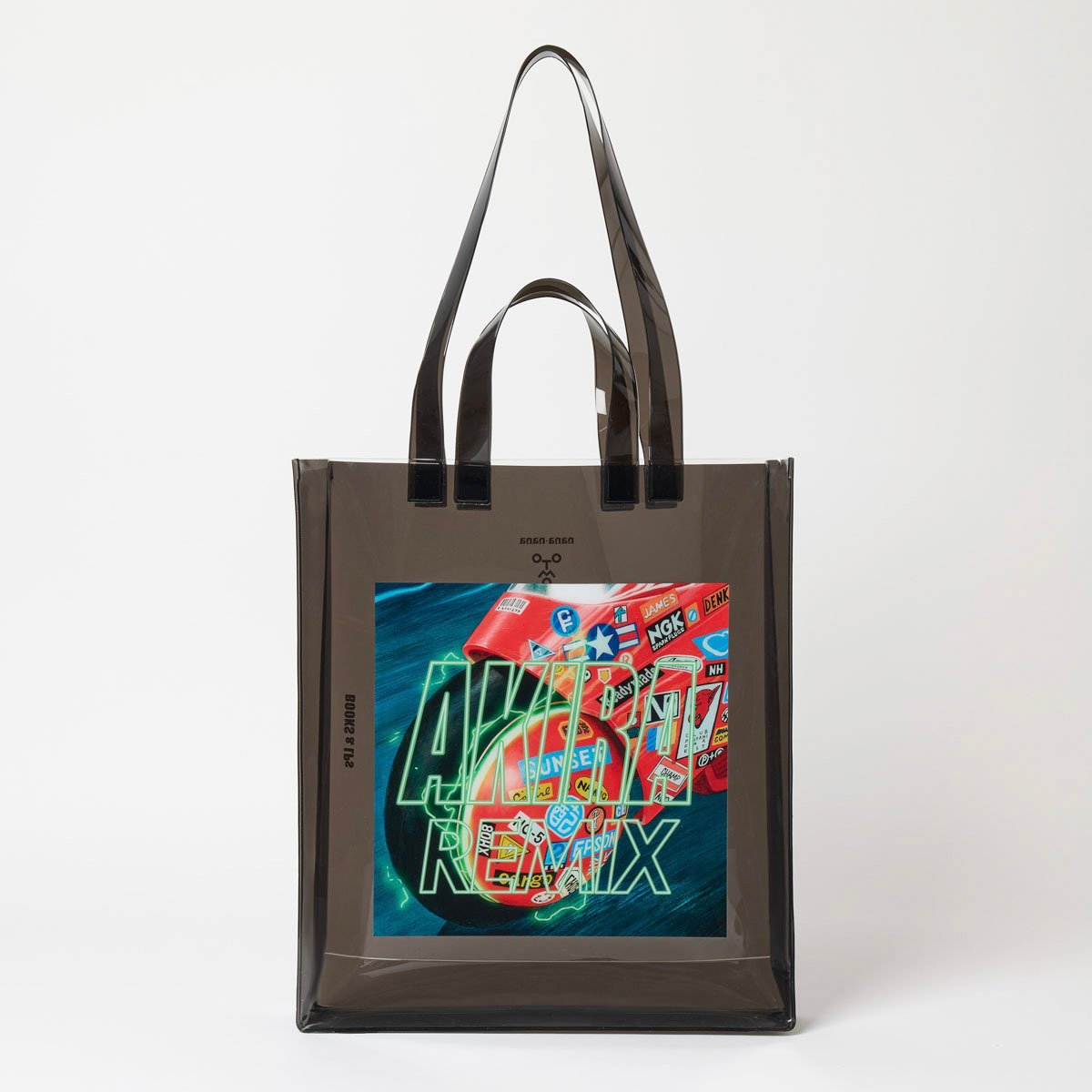 ナナナナから漫画「AKIRA」大友克洋のアートワークをあしらった