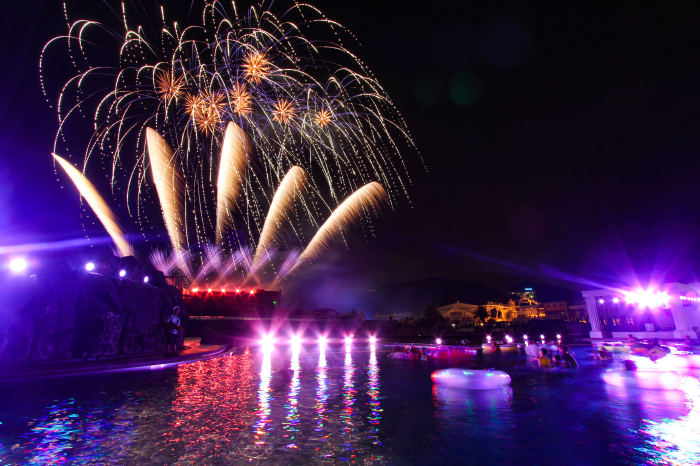 花火スペクタキュラ「FLAME」 - 「HANABITO」全国花火大会&祭り 有料