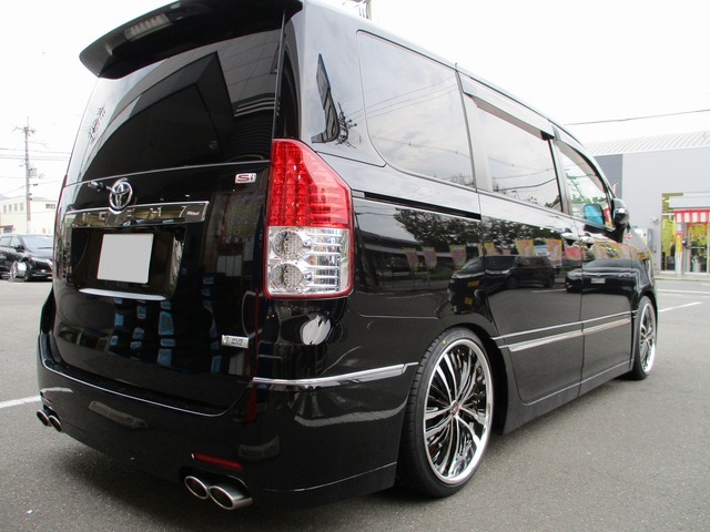 トヨタ純正☆ノア ZRR70 テールランプセット アー1☆ 純正 ZRR70 75