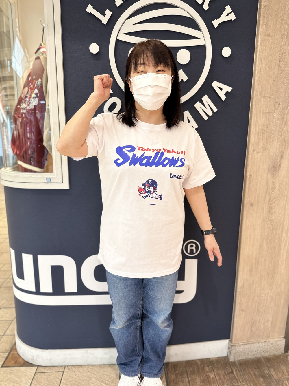 LAUNDRY×ヤクルトスワローズコラボTシャツリメイク