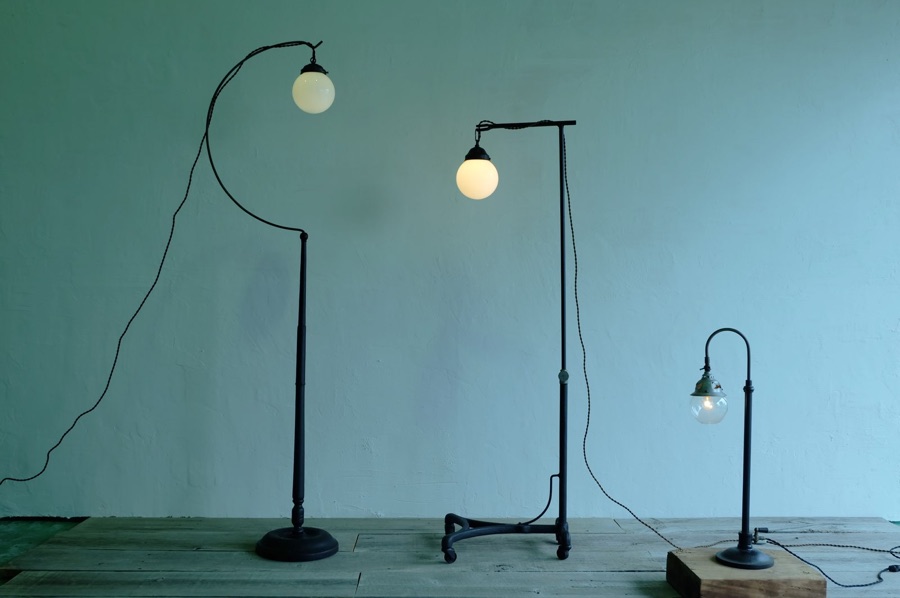 明治・大正期のリメイクのアンティークスタンドライト・間接照明の販売