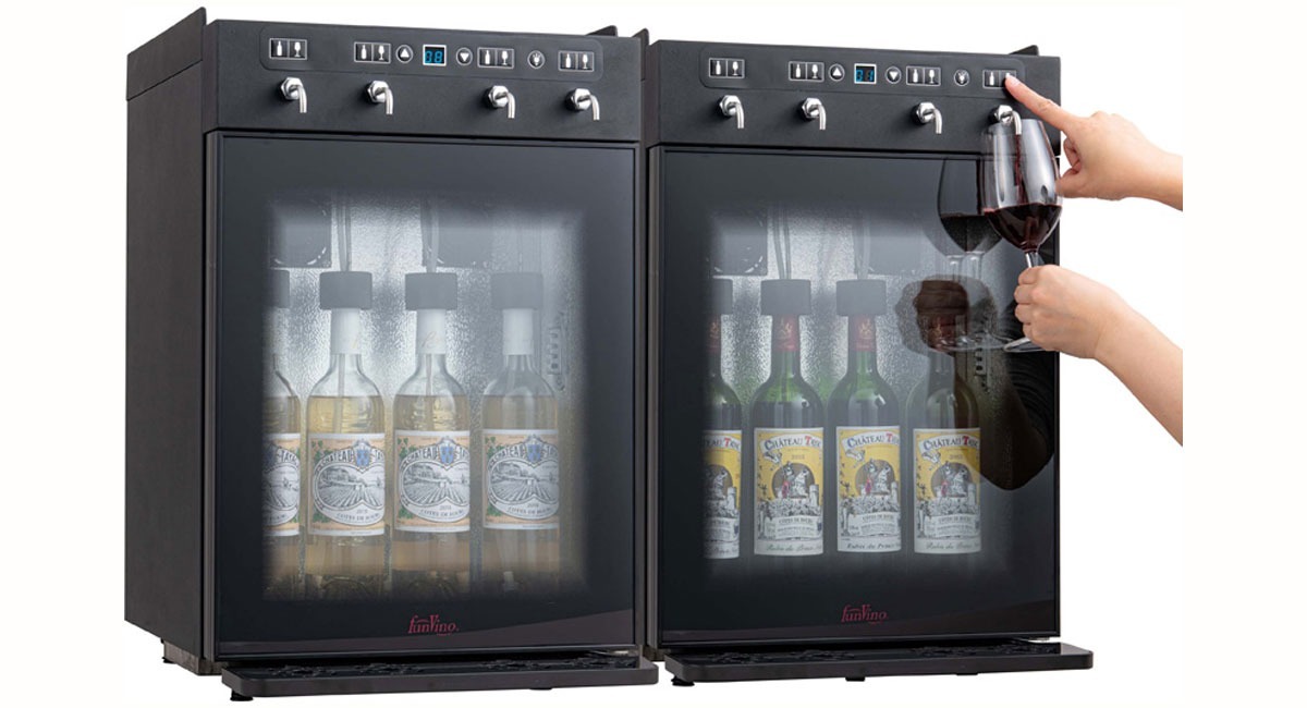 ファンヴィーノ ワイン・Sakeサーバー（4本用）』ブラックカラーで