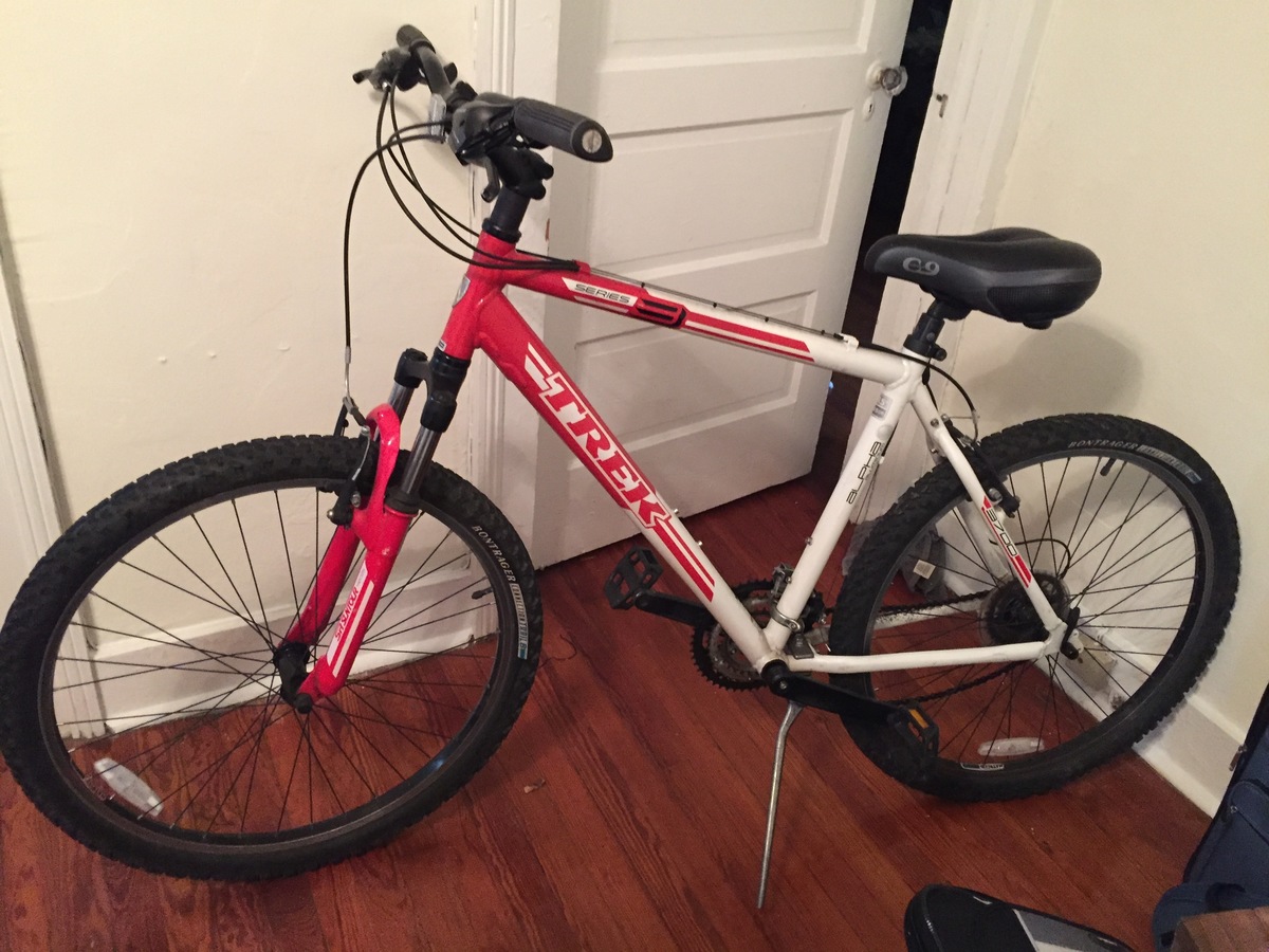 TREK ALPHA2.3 52cm レッド/ホワイト アルミ TREK ALPHA2.3 52cm