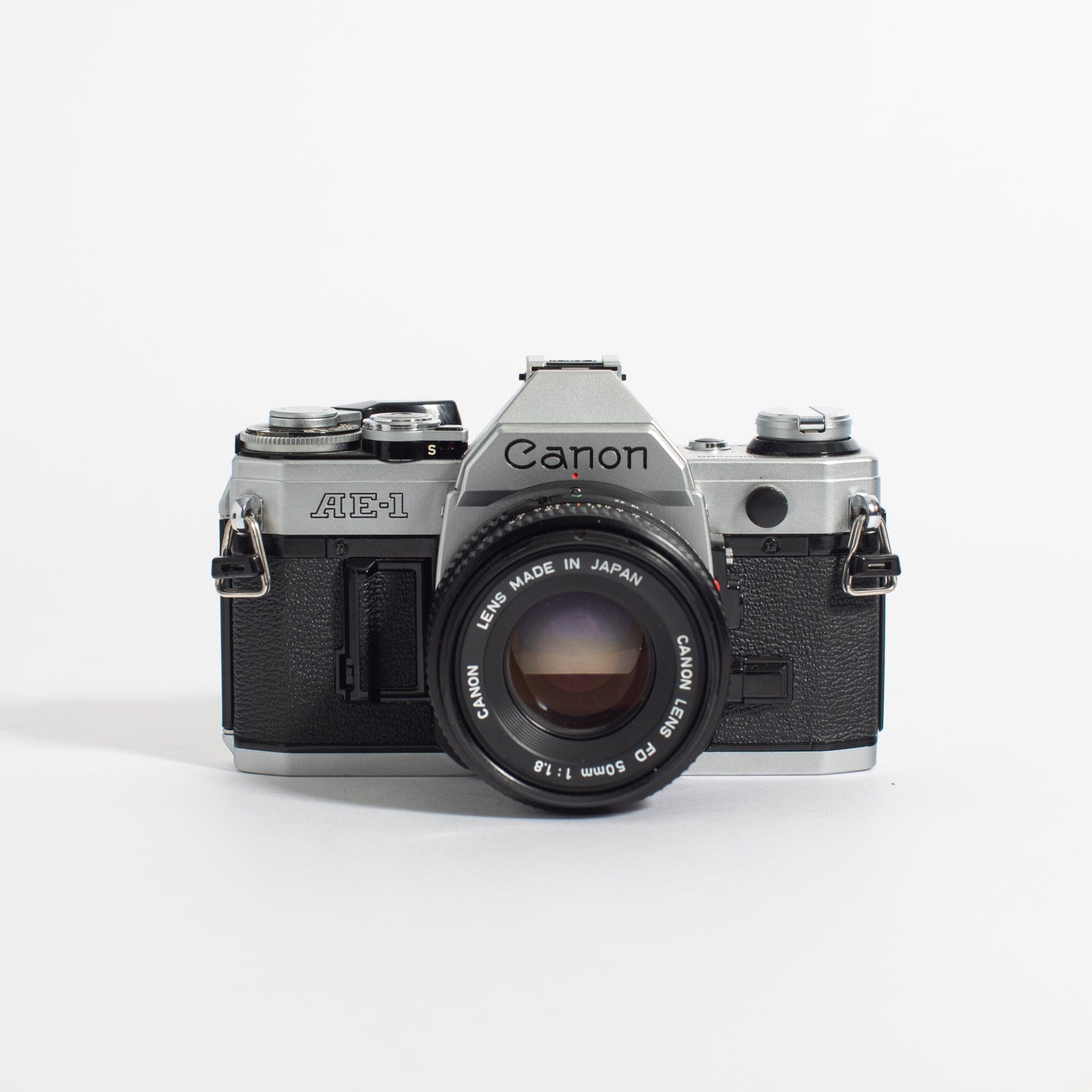完動品】CANON AE-1 ブラックボディー FD 50mm F1.8 完動品】Canon AE
