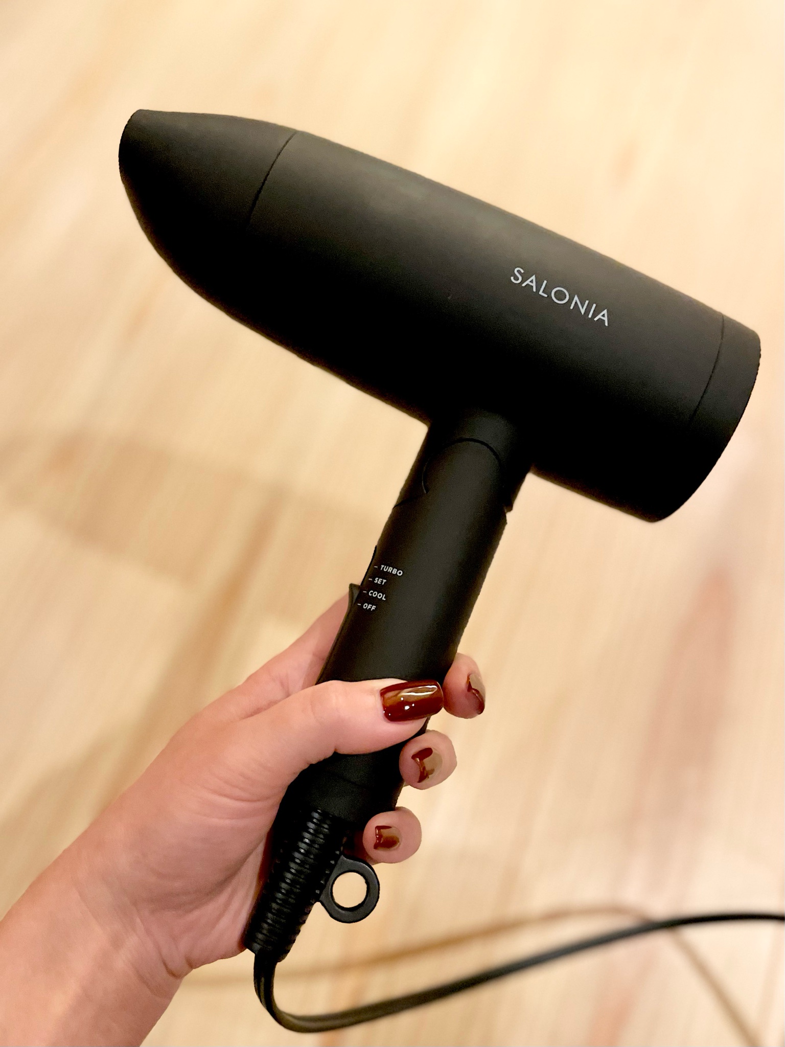 SALONIA（サロニア) / スピーディーイオンドライヤー ブラックの公式