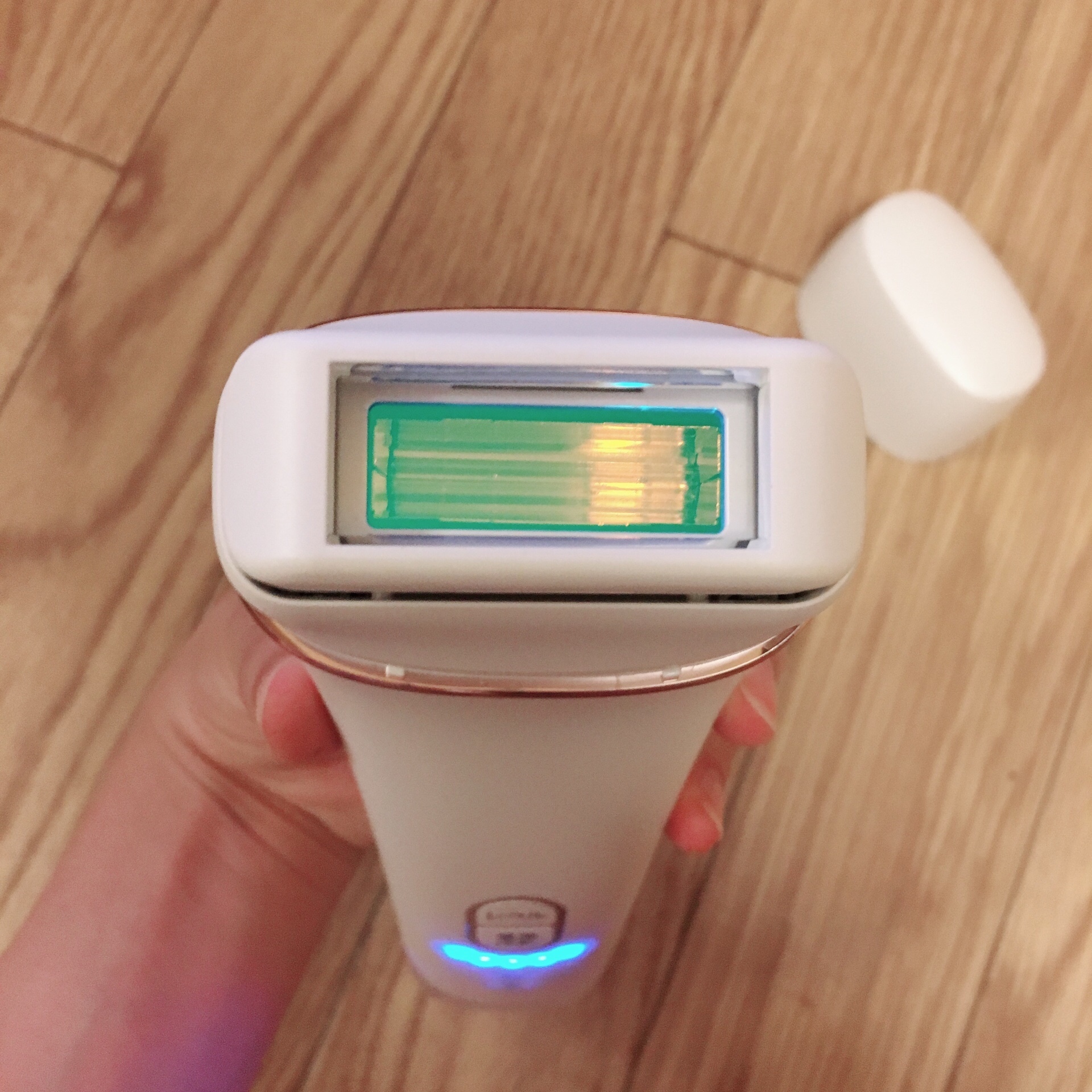 Panasonic / 光美容器 光エステ (ボディ＆フェイス用) ES-WH95-Pの公式