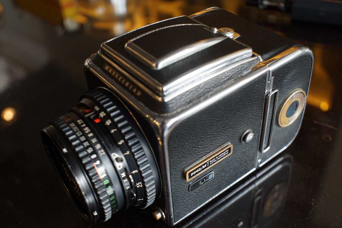 Hasselblad 500C/M kit + Planar 80mm f/2.8 C T* - Fotohandel