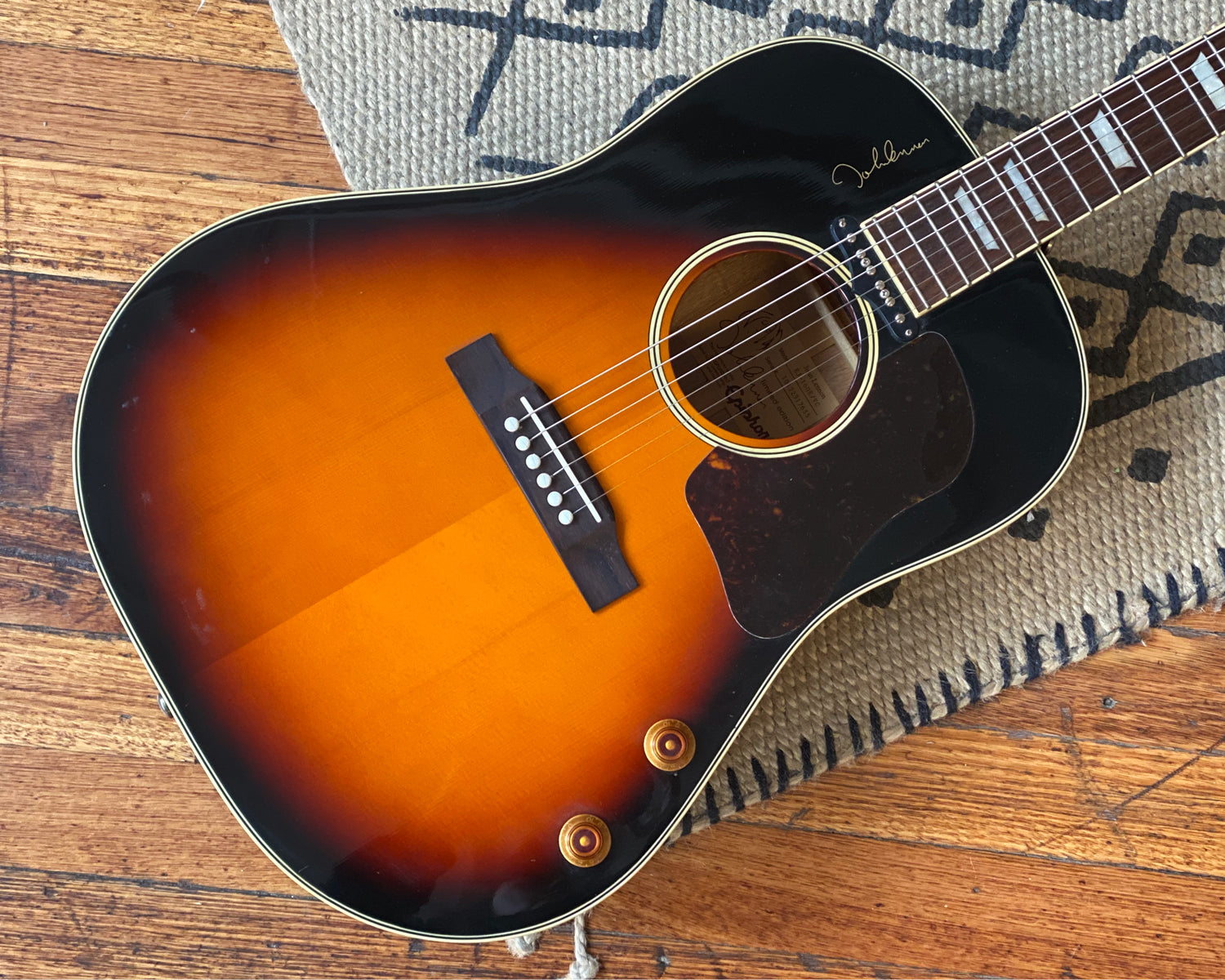 Epiphone John Lennon EJ-160E ギター Epiphone John Lennon Signature