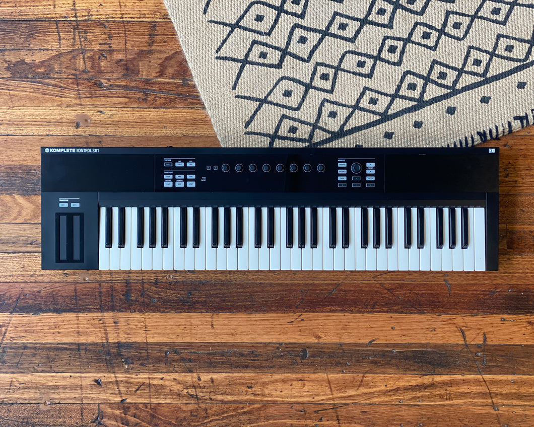 DTM・DAW Komplete Kontrol S61 魅力の Instruments Native Komplete