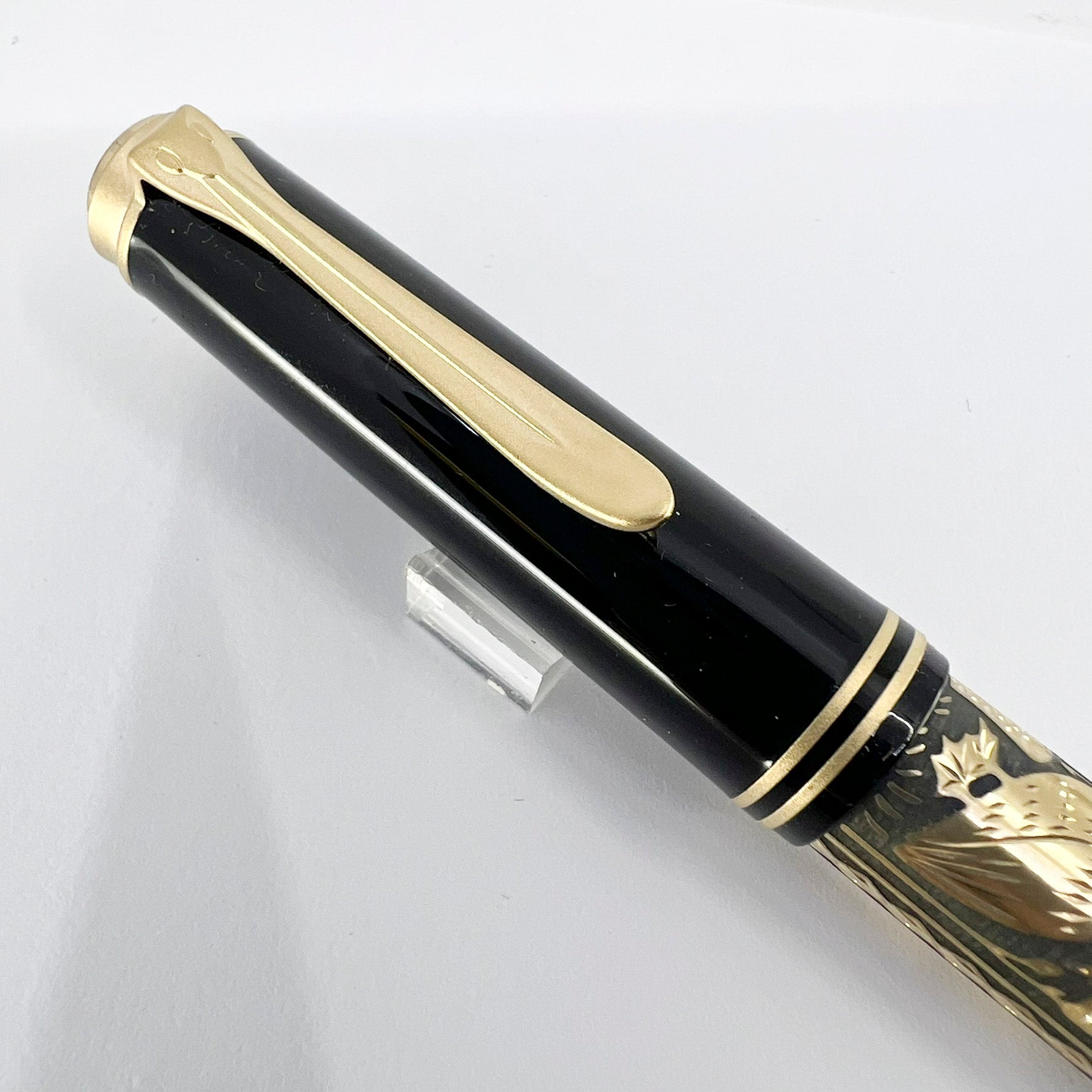 Pelikan M700 Toledo Fountain Pen - Extra Fine 18kt Gold Nib