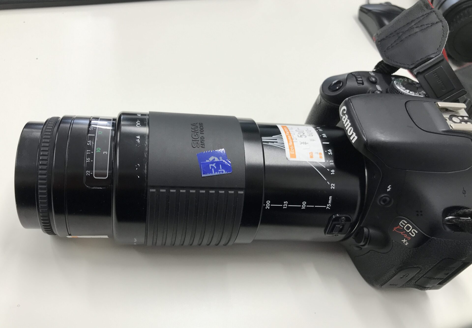 ジャンク］ カメラ レンズ 2，8 / 52 No.00010