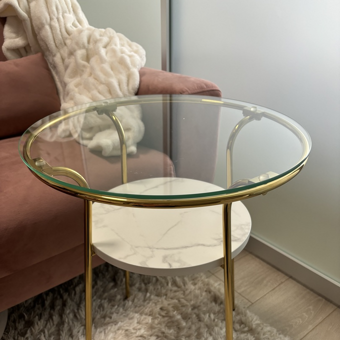 一人暮らしのお部屋にもぴったり。大理石柄×ゴールドが高級感のある