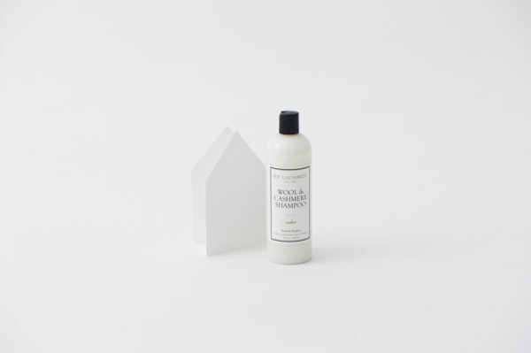 THE LAUNDRESS「ウールカシミヤシャンプー」を使えば、ドライ