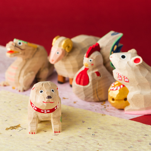 木彫 「 栗鼠と瓢箪 」 一刀彫 東洋彫刻 置物 床飾り インテリア BK38