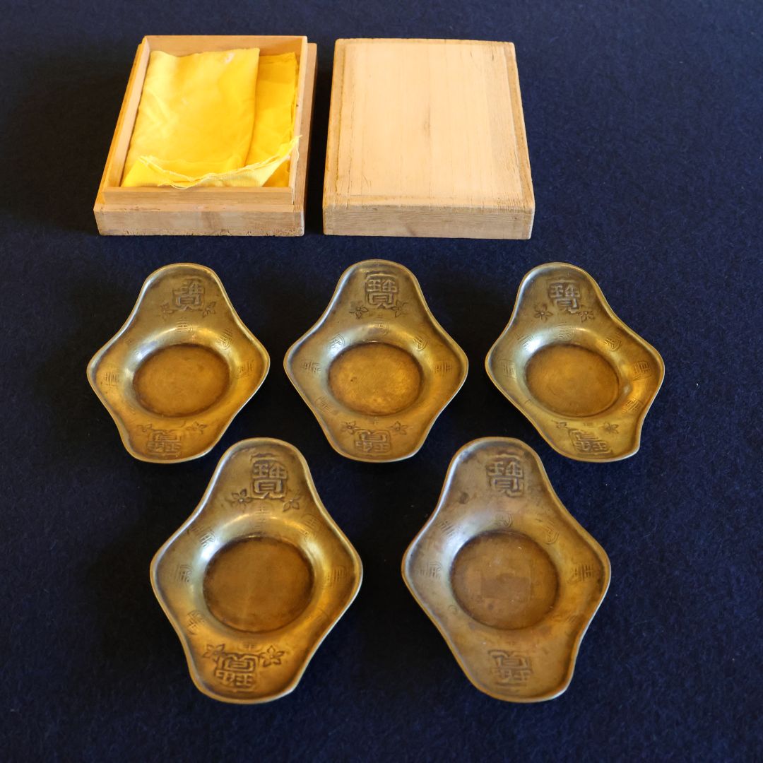 耀州窯刻花魚斗笠碗 唐物 茶道具 煎茶碗 中国古美術 骨董