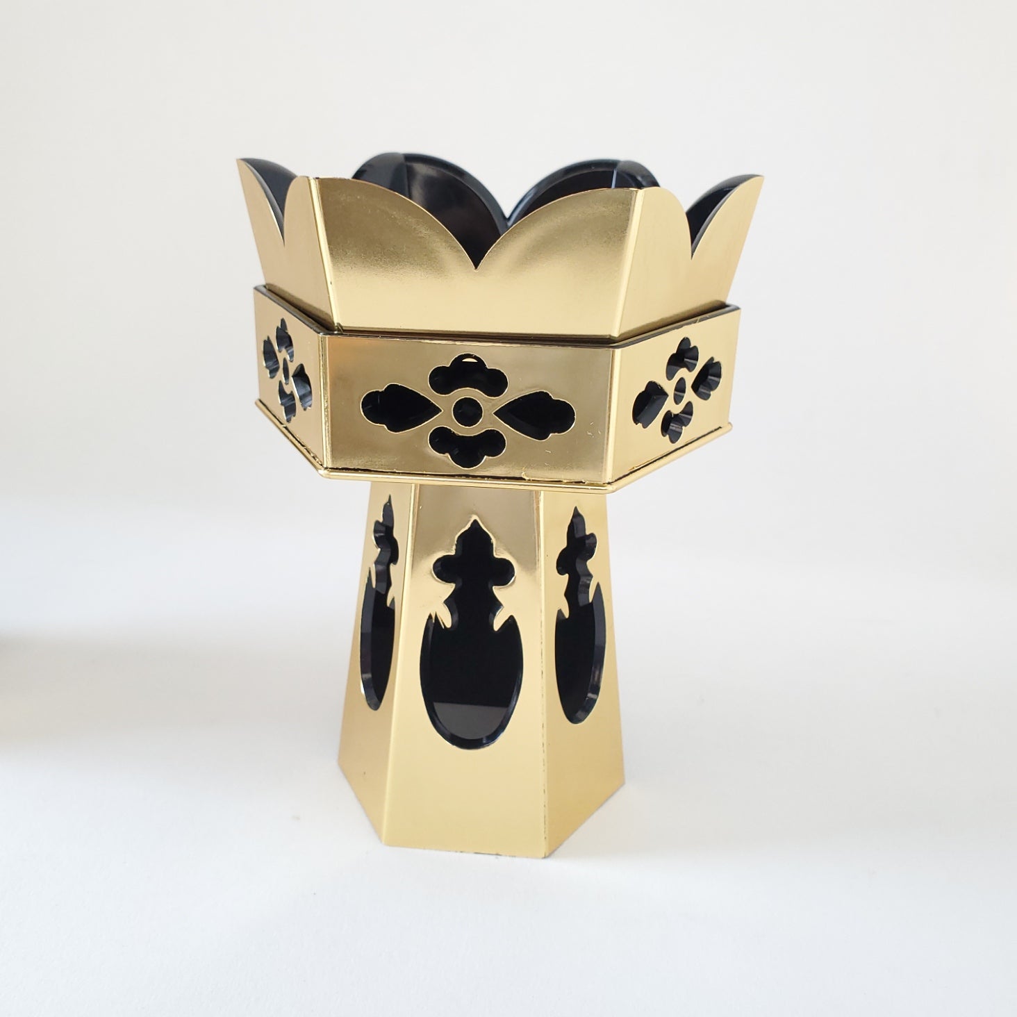 金箔装飾❤️六角 壽香合 木箱付き 金箔装飾❤️六角 壽香合 木箱付き