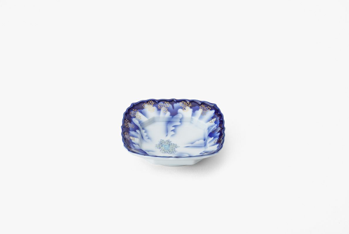 1704 深川製磁 花型皿 5客 金彩 1704 深川製磁 花型