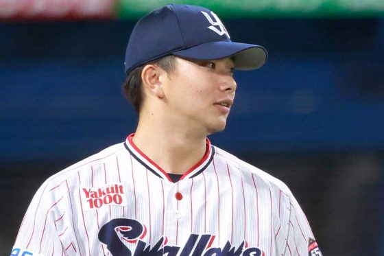 ヤクルト限定ユニが大好評「斬新ですね」 イケメンドラ1も絶賛…ファン