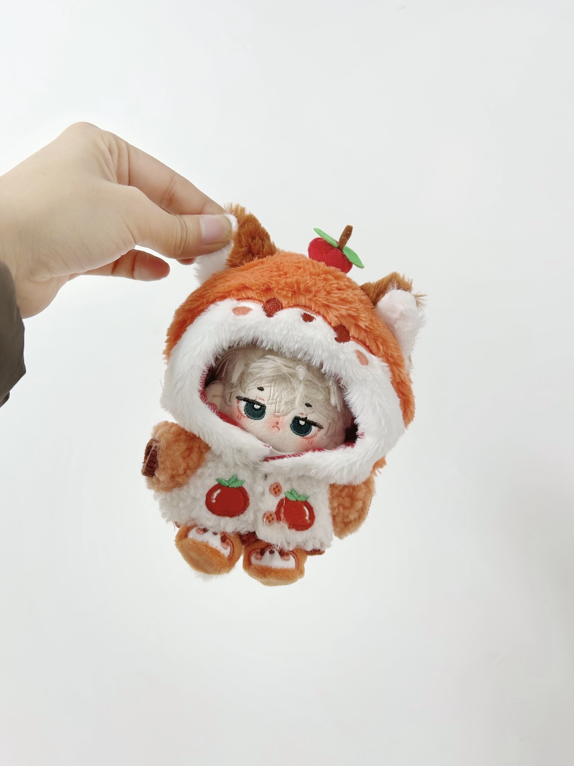 10cm】ぬいぐるみ服 もぐもぐりんごキツネ 10cm|ぬいぐるみ服専門通販