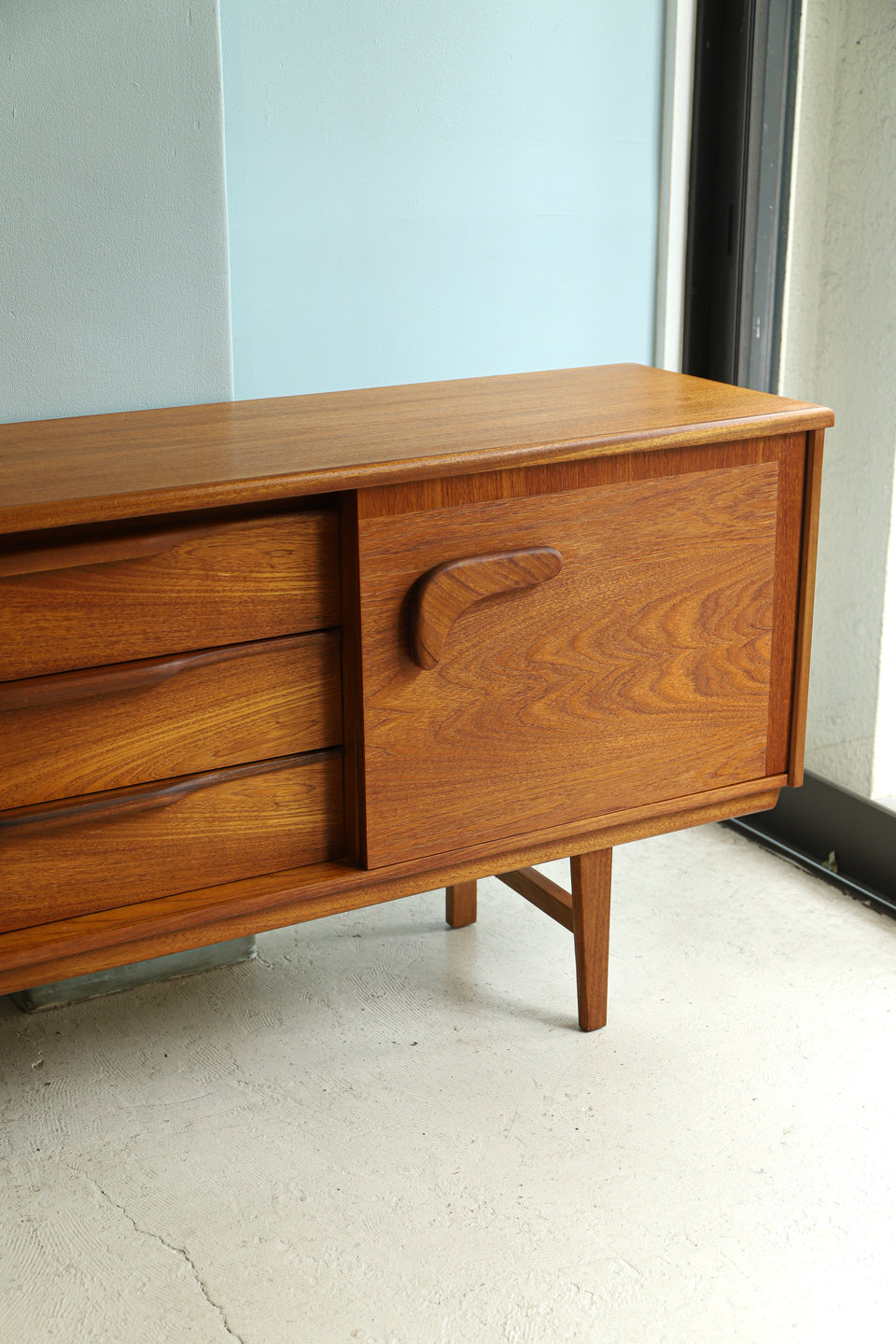 V*G様 チーク サイドボード チェスト 北欧 ミッドセンチュリー