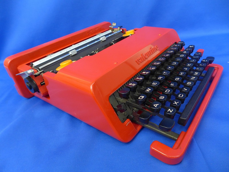 希少】Olivetti オリベッティ タイプライター バレンタイン 赤いバケツ