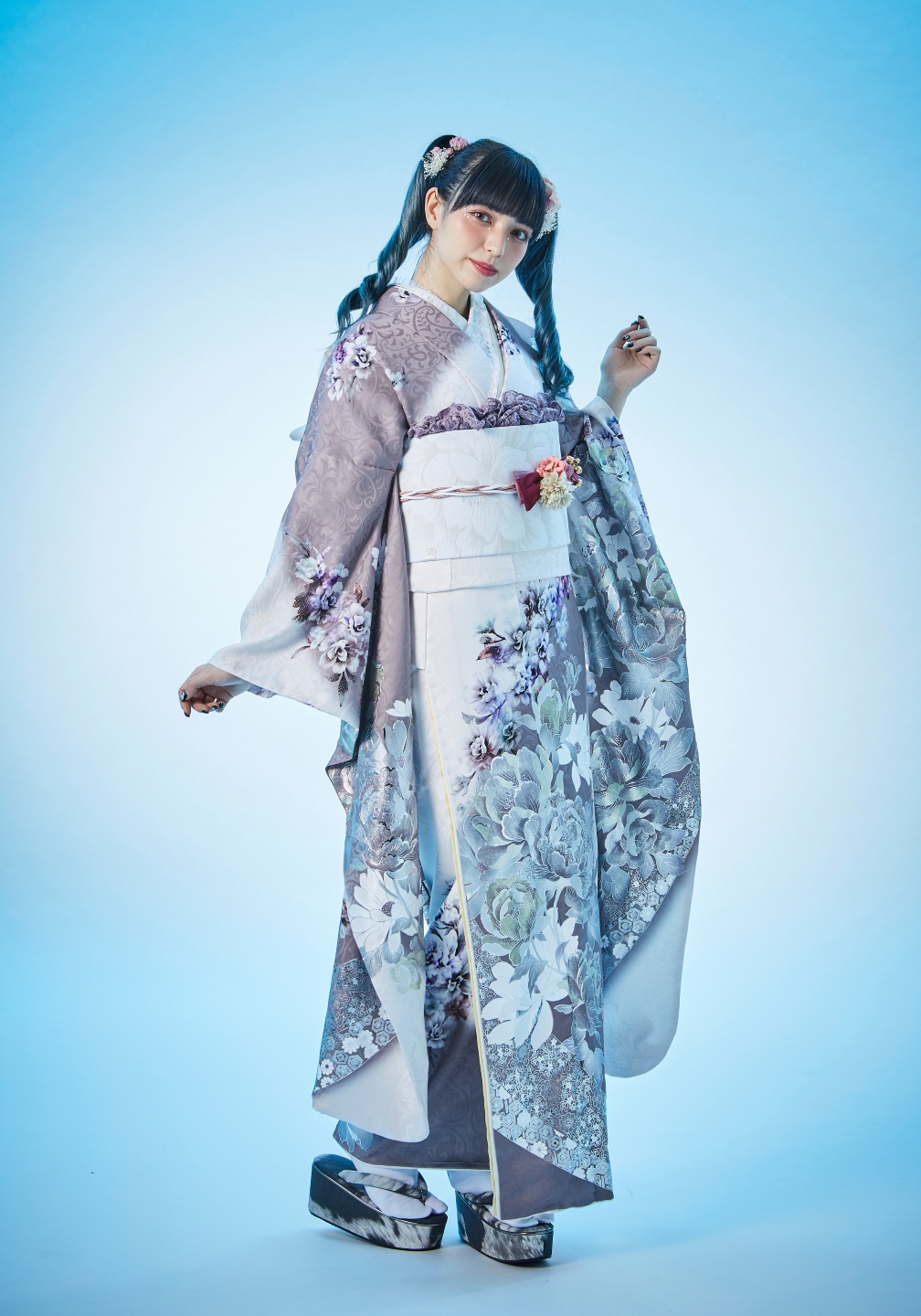 綺麗すぎる金彩 銀彩振袖 十日町友禅 関芳知ってる？ – #振袖gramの