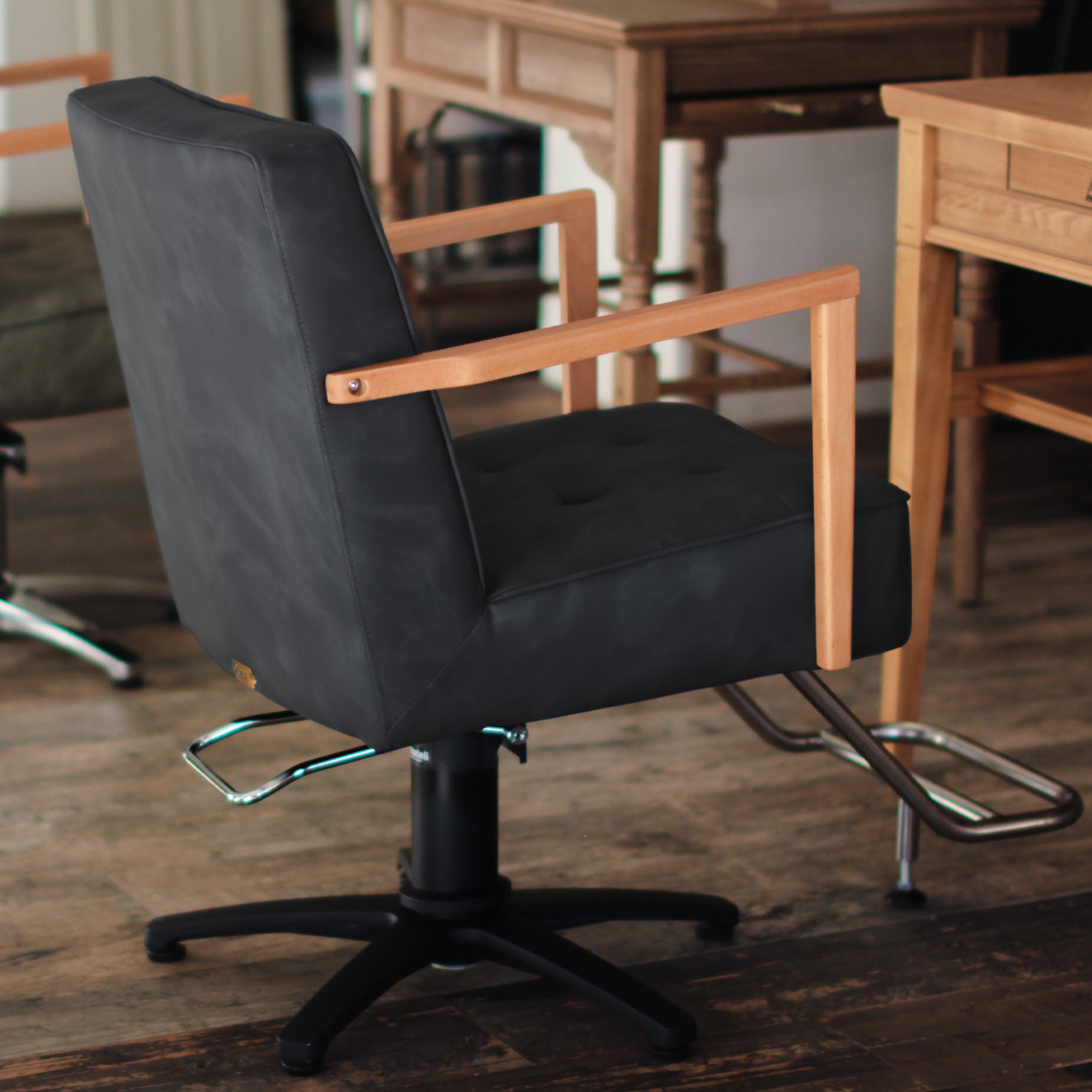 値下げ！美容室 スタイリングセット面チェア ブラウン 3台☆