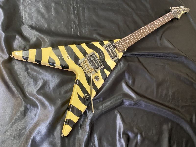 Aria Pro II / XX Deluxe Zebra - HR/HMギター専門店 FUTURE WORLD