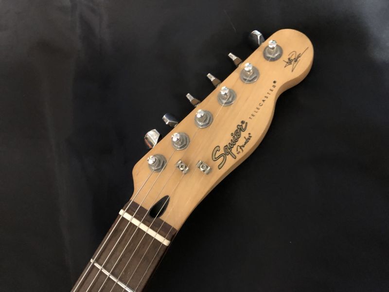生産終了品】Avril Lavigne Telecaster / Squier Squier by Fender
