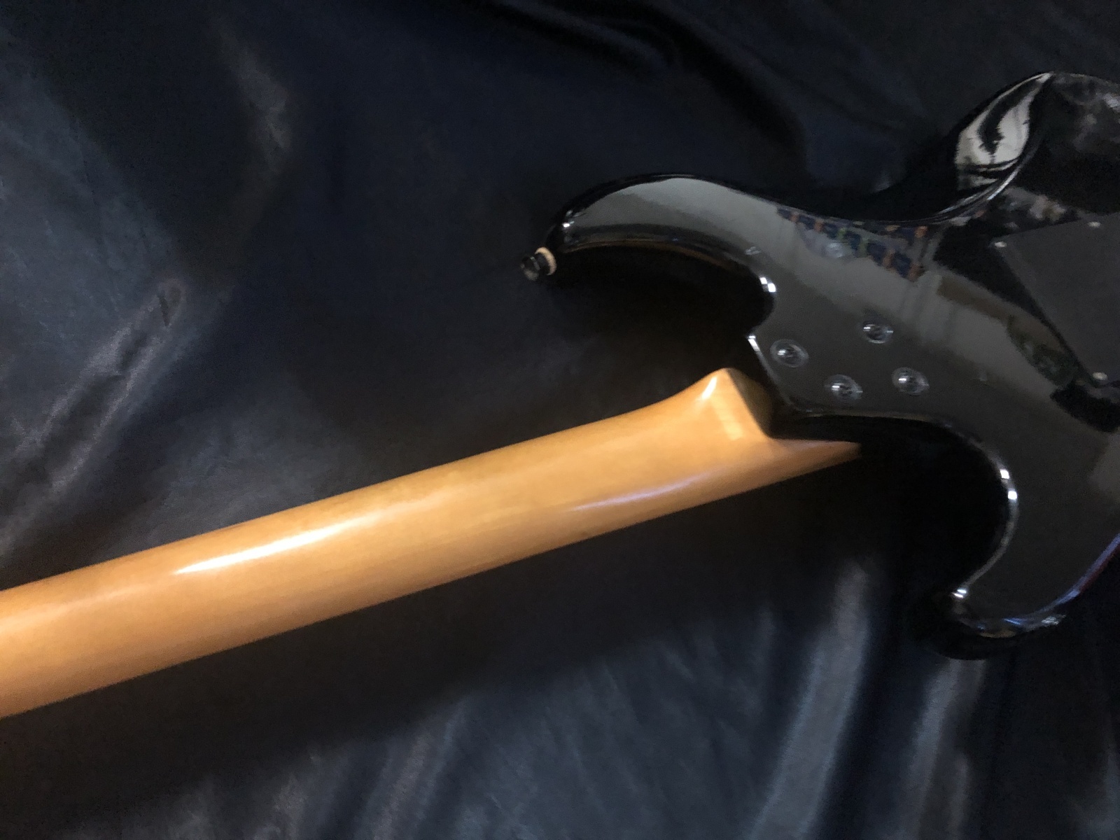 Aria Pro II / WR-403 The Warrior 蝋人形になりたい - HR/HMギター