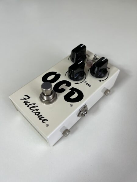 fulltoneが廃業したから、滑り込みでOCDを買う。 - がんばれジャズマスター