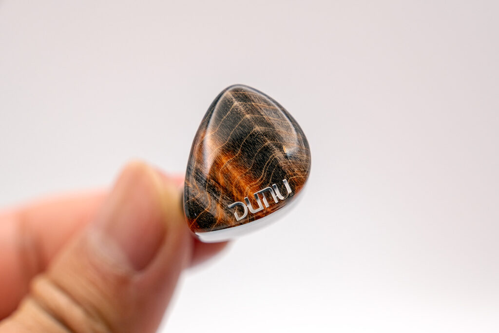 DUNU x Gizaudio DaVinci レビュー】優れた低音再現性に酔いしれる