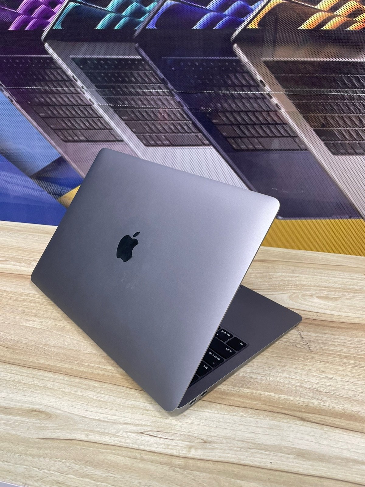 MacBook Air 2020 13インチ トップ Core i3 256GB P1 MacBookAir 13