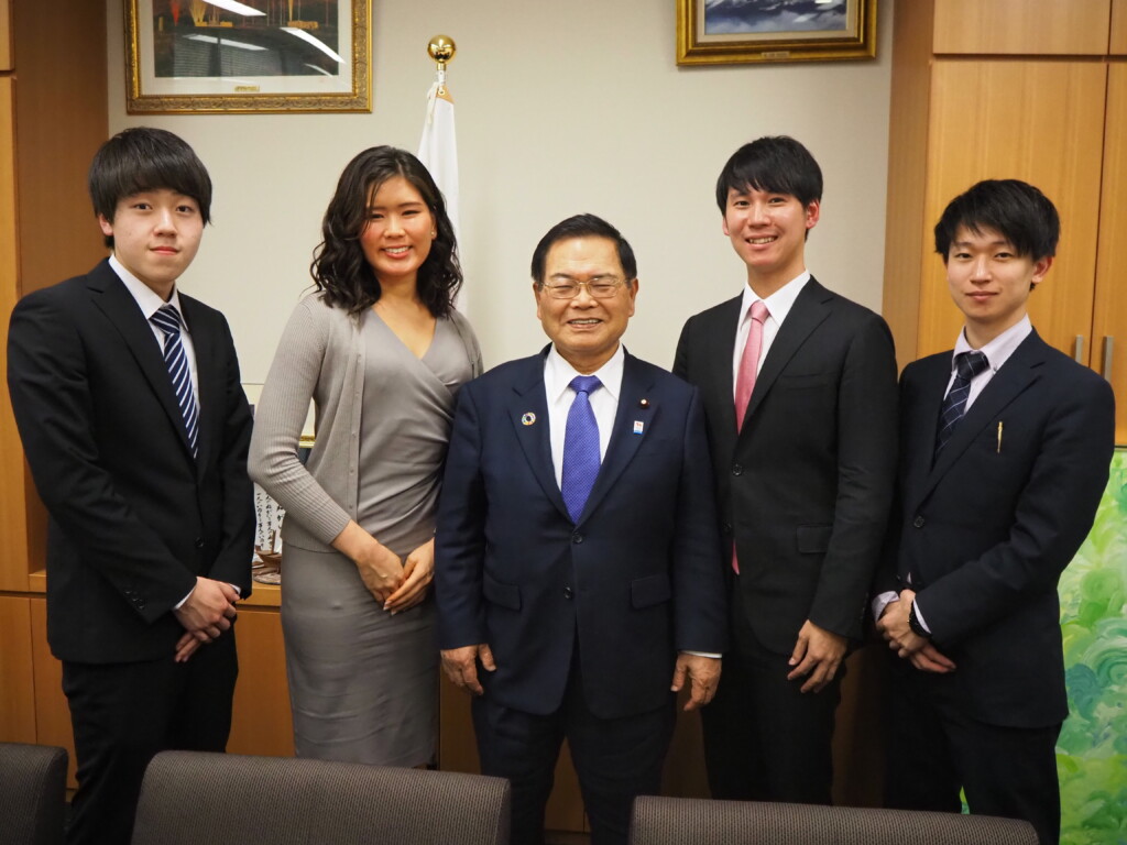 竹本孫一 直筆色紙 「道」 元民社党 衆議院議員 / 日本の政治家 和紙